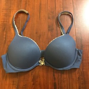 Victoria’s Secret body push up bra